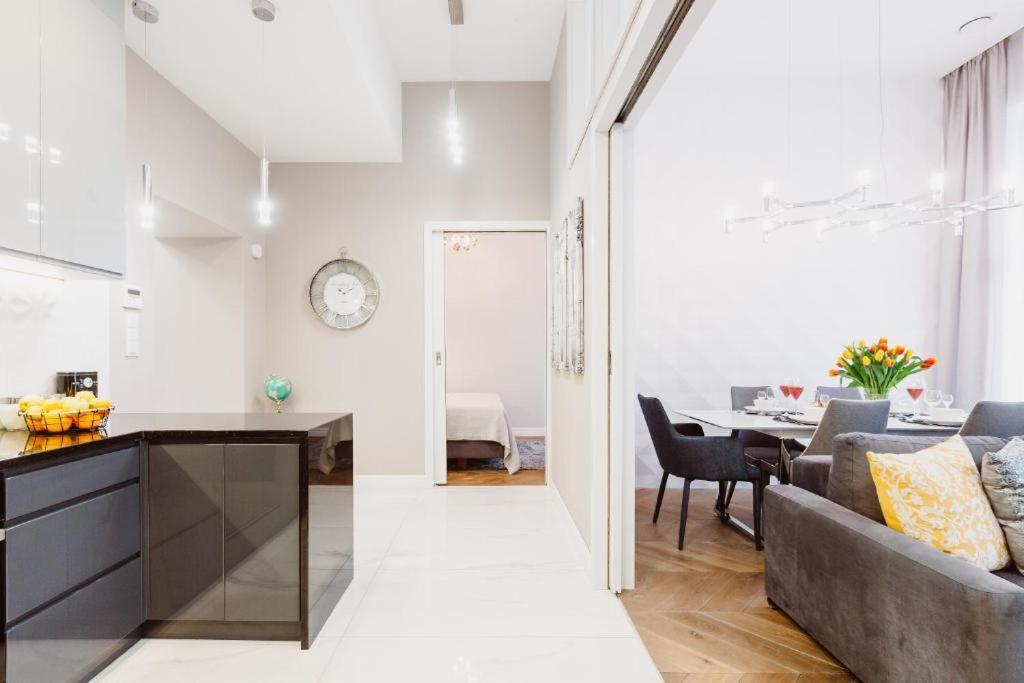 Kings City - Zyblikiewicza 14 Apartment Krakow Bagian luar foto